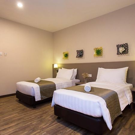 Dk Hotel 新山 外观 照片